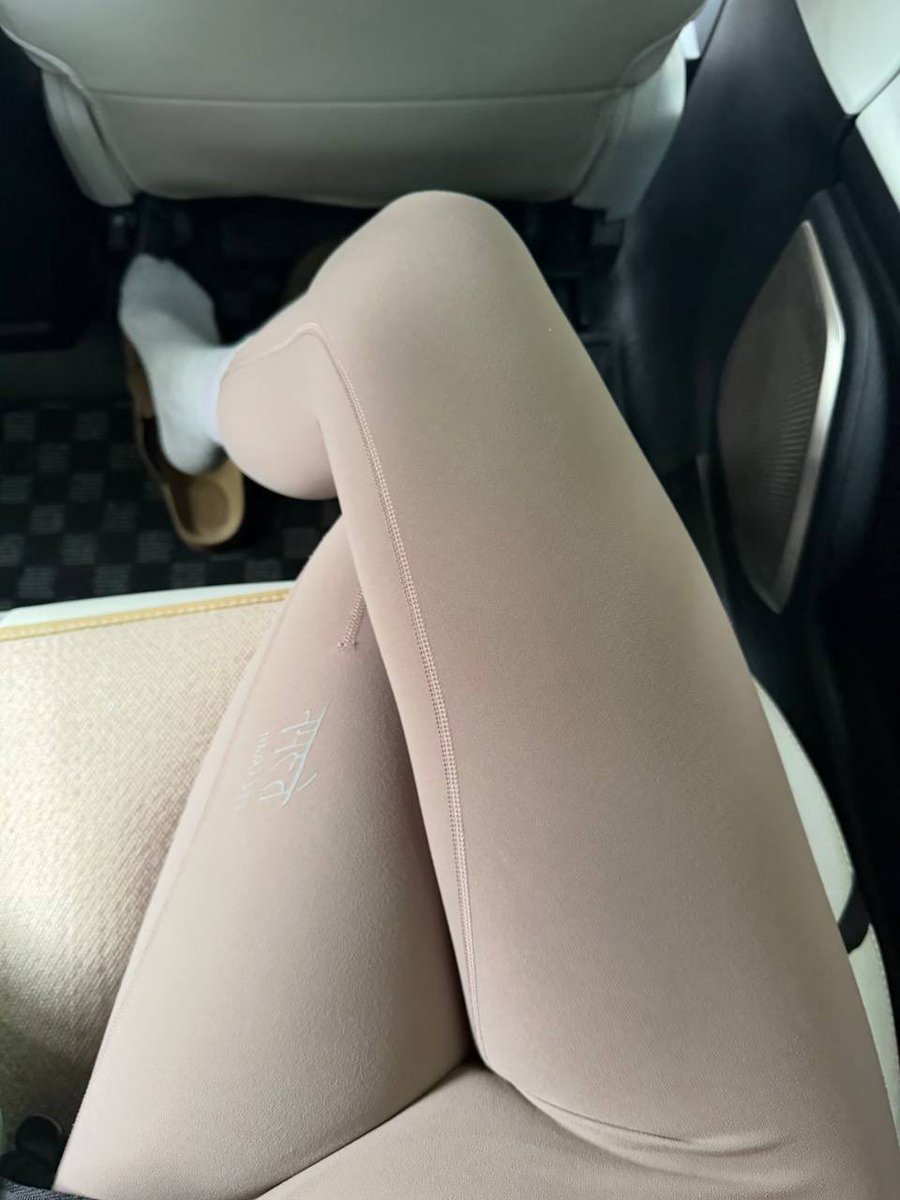 Sofanoo's tweet photo. 现在X上都没真人感觉全是人机
所以我建一个月抛聊天群有没有要进的 https://t.co/UbjF1lZIC9