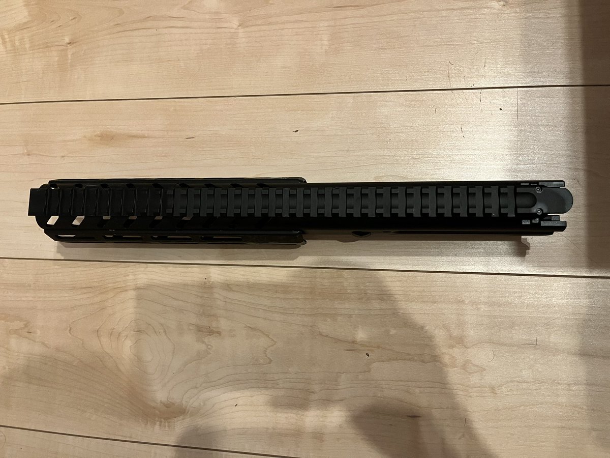KRrvti's tweet photo. #ミリタリー物販
apfg mpxアッパーハンドガードセット
ハンドガードはMIのレプになります。
送別15k

※バレル、チャンバー周りは付属しません
ガタ取りの為にアルミテープ貼ってます https://t.co/7efKZkaqS0