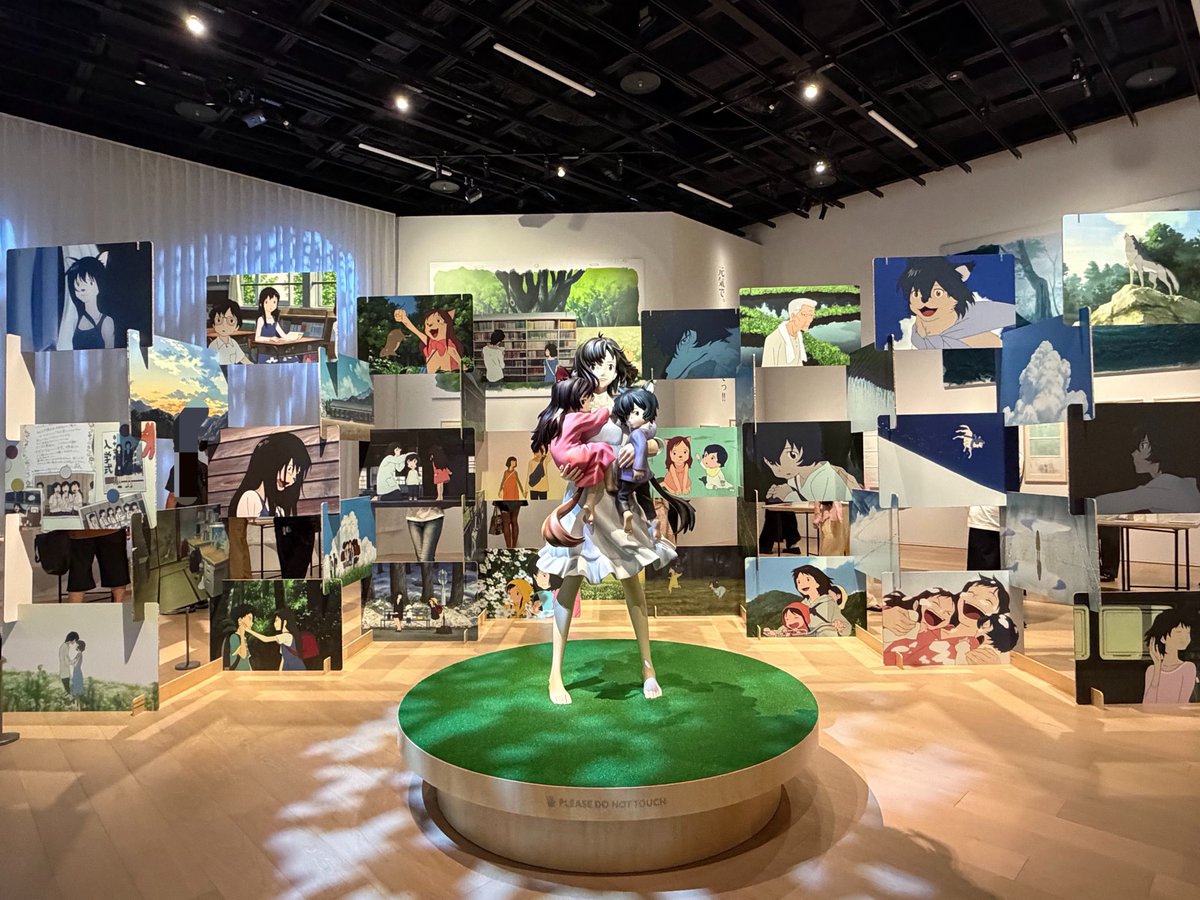 wkho92's tweet photo. 行ってきた🫶🏻
好きな作品に囲まれて幸せすぎた🫶🏻
20年経ってるみたいだけど千昭はどこですか？？(やめとけ) https://t.co/xXCxVcVmdZ