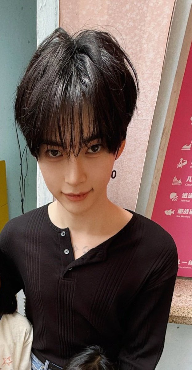 GIFMING_'s tweet photo. 이정도면 둘만의 암호임 https://t.co/m4TL3oC2ML