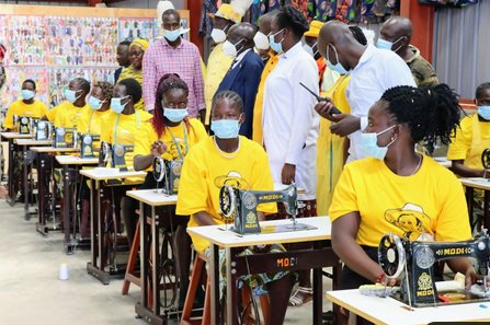Itss_BabyAmber8's tweet photo. Under the visionary leadership of President Museveni, Uganda has moved from instability to steady progress. From infrastructure to youth empowerment, M7's guidance is why we keep choosing transformation.
#WhyUgDecidedM7 #UgMoving4wd https://t.co/rxrQuO8xWV