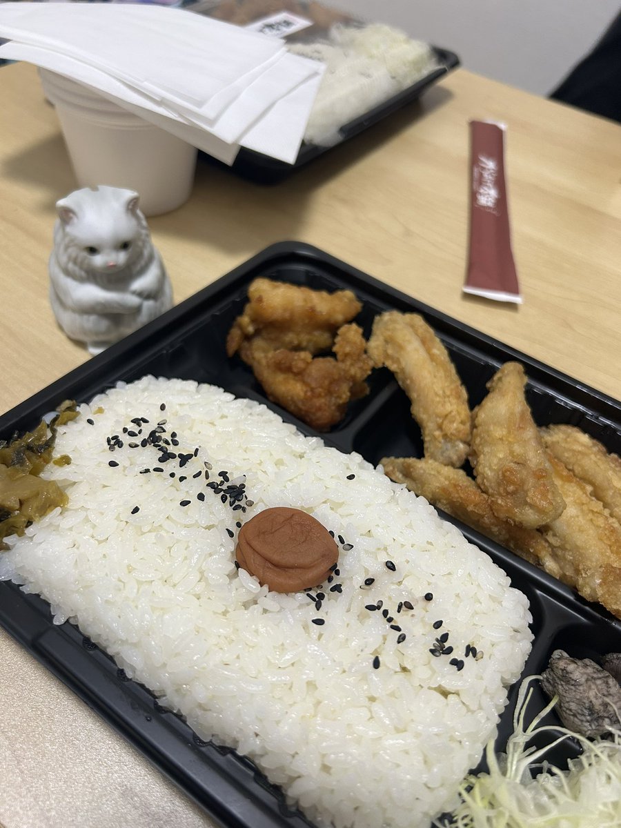 poooon_peeee's tweet photo. 毎日美味いもん食ってる https://t.co/oxEflDYqUd
