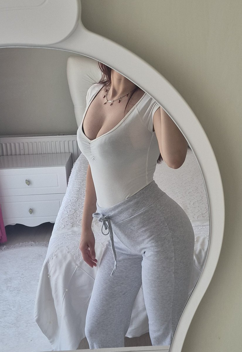 aaleynacakarrr's tweet photo. Body tea https://t.co/usO1VmMKt7