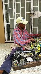 B0lutife's tweet photo. But imú Ibo shall do "ejika ni shop" and hawk gala in traffic. https://t.co/QabsJ0zOs0