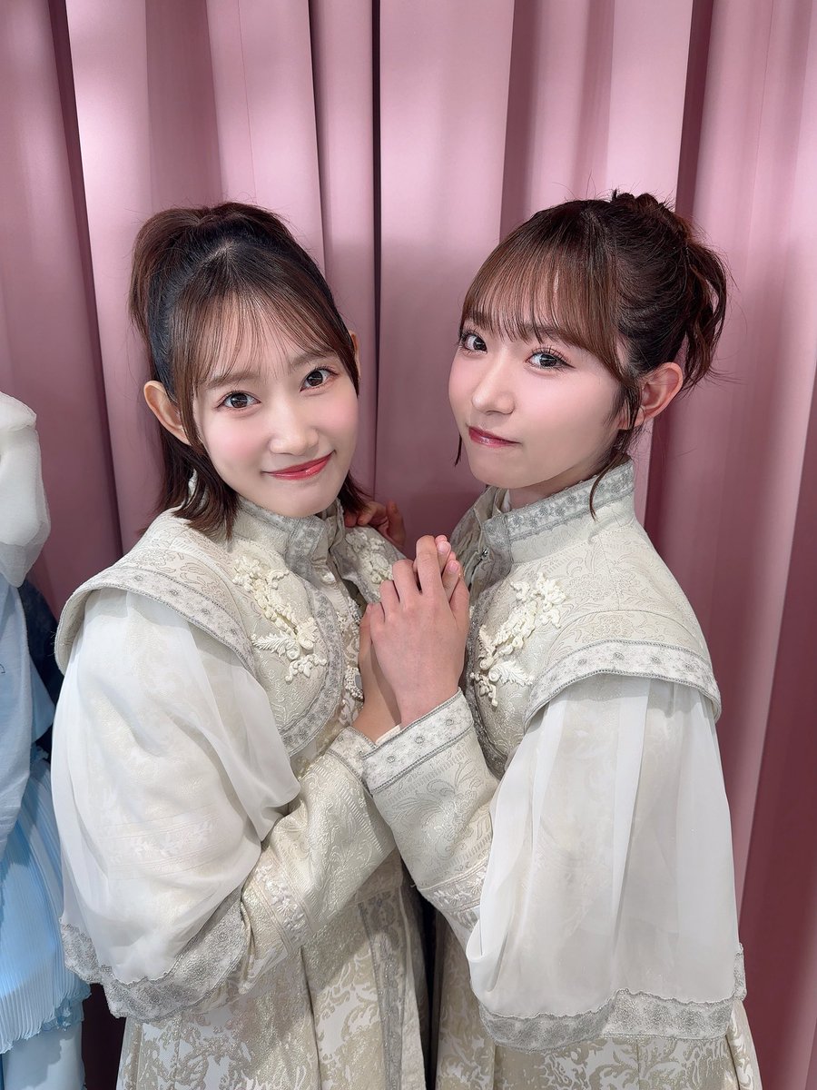 MizukiYamauchi's tweet photo. #ここからだ公演
彦星こと、山内瑞葵です🌠
笹姫こと、山根涼羽ちゃんが夢を叶えてくれて
織姫こと、黒須遥香ちゃんに出会うことができました💫
皆の夢も叶っていたら嬉しいです✨

ペンライトやうちわ
コールもたくさんありがとうございました！！ https://t.co/R8rsWKSj6E