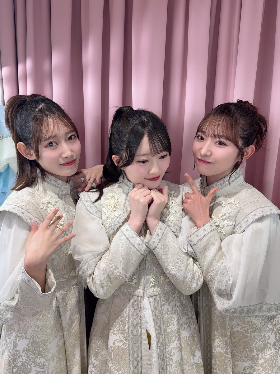 MizukiYamauchi's tweet photo. #ここからだ公演
彦星こと、山内瑞葵です🌠
笹姫こと、山根涼羽ちゃんが夢を叶えてくれて
織姫こと、黒須遥香ちゃんに出会うことができました💫
皆の夢も叶っていたら嬉しいです✨

ペンライトやうちわ
コールもたくさんありがとうございました！！ https://t.co/R8rsWKSj6E