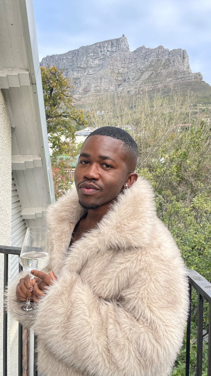 YourfaveBhuti's tweet photo. wholesome gent tingz 🤭 https://t.co/aM78NCQPfh