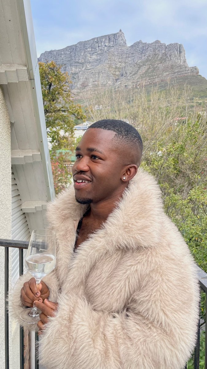 YourfaveBhuti's tweet photo. wholesome gent tingz 🤭 https://t.co/aM78NCQPfh
