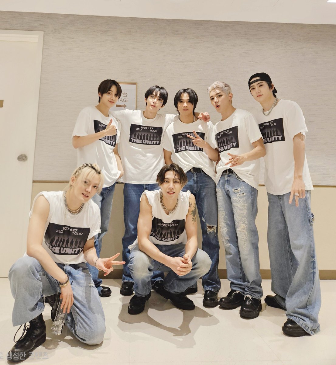 Route__127's tweet photo. 3일간 방문해주신 모든 분들 감사합니다!
같이 10주년 기념해서 즐거웠어요 :)
💚Forever NCT127 &amp; Forever Nctzen127💚 https://t.co/QQqEDT2BUC