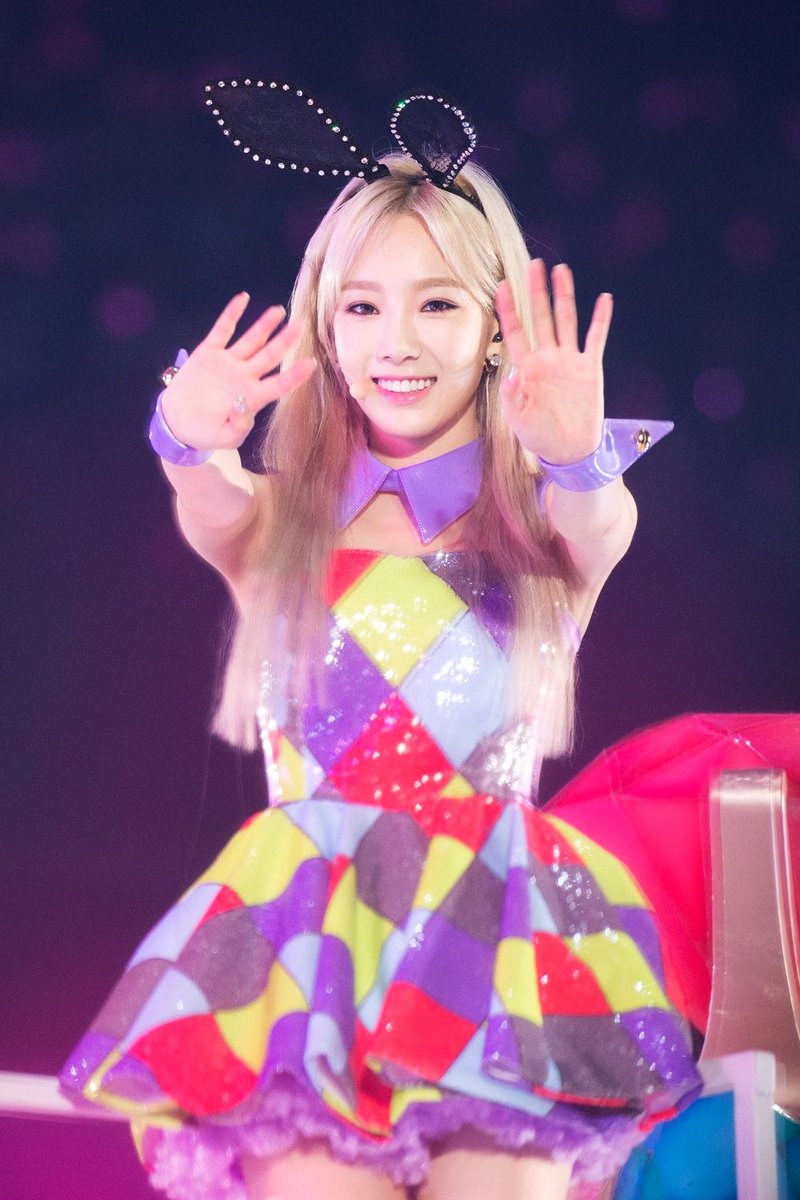 GuukiiG's tweet photo. A real-life fairy tale princess 💜~         
#태연 #TAEYEON #GirlsGeneration                 

Cr: _with_TaeYeon https://t.co/9aIc2wTEpl