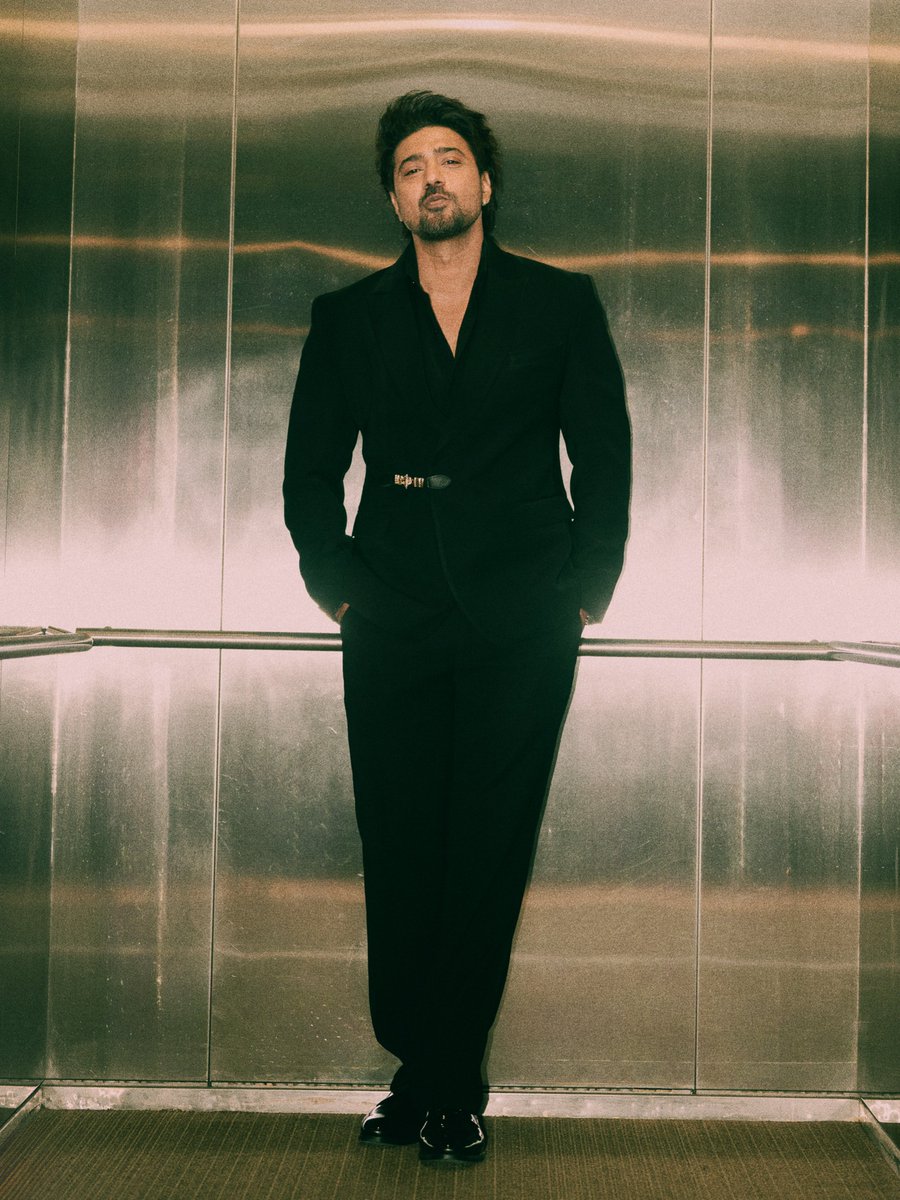 CineBuff2003's tweet photo. Luxury meets its own league.

Presenting our powerhouse #imdevadhikari, dressed in a bespoke creation from the House of #SandipJaiswal Kolkata.

Some moments define a brand. This is one of ours.

Bespoke by Sandip Jaiswal Kolkata.
Where luxury is not just worn—it is experienced. https://t.co/xB9epY6eZH