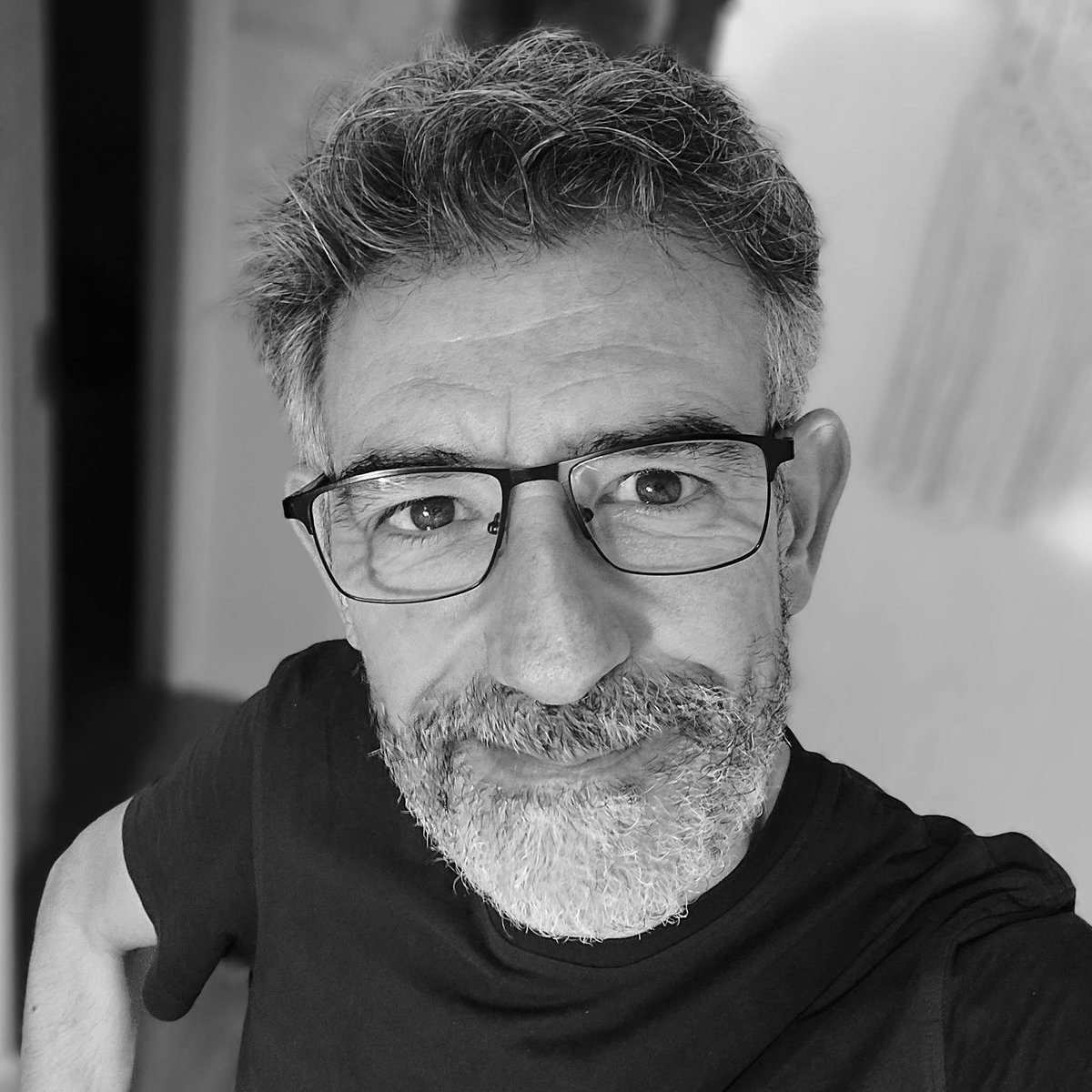 RafaMora71's tweet photo. EPITAFIO PARA LA TUMBA DEL SER HUMANO EN EL  DÍA DE SU EXTINCIÓN

Lo siento mucho. No volverá a ocurrir. https://t.co/Xv5BA1FlVH