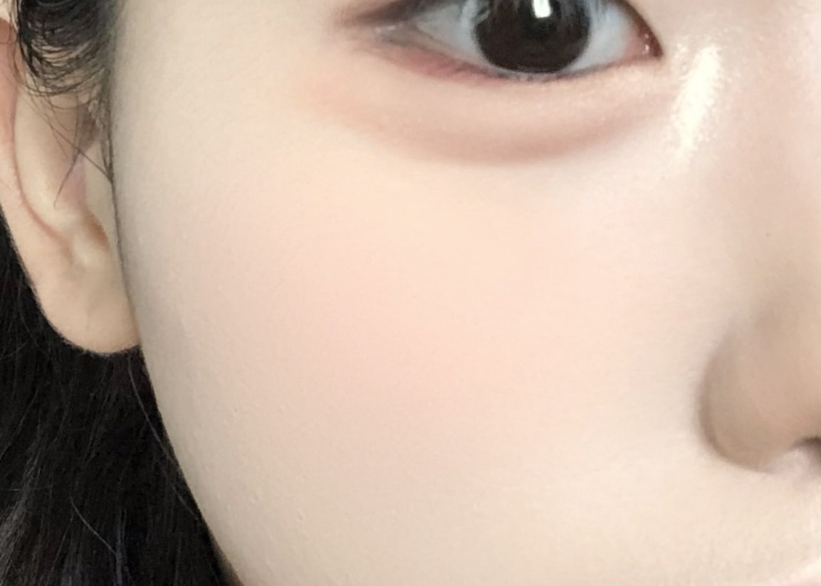 allhueformyoun's tweet photo. 삐아 체리쉬 
뽀용~하게 밝혀주는 피치핑크여서 베이스로도 쓰기 좋고 단독으로 써도 넘 뽀용하니 예쁨… https://t.co/8KXTix7Cfa