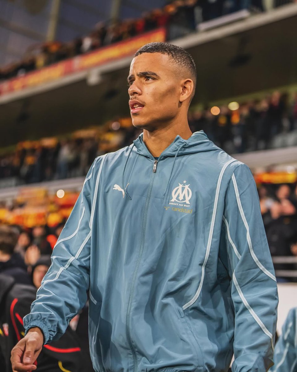 futbolarena's tweet photo. - Mason Greenwood, Roma ile yıllık 4,5 milyon euro maaş karşılığında anlaştı. 

- Roma, bonuslar dahil 45 milyon euroluk teklif hazırlıyor.

- Marsilya ise 50 milyon euro istiyor.

(La Gazzetta dello Sport) https://t.co/WjhUUZI9GY