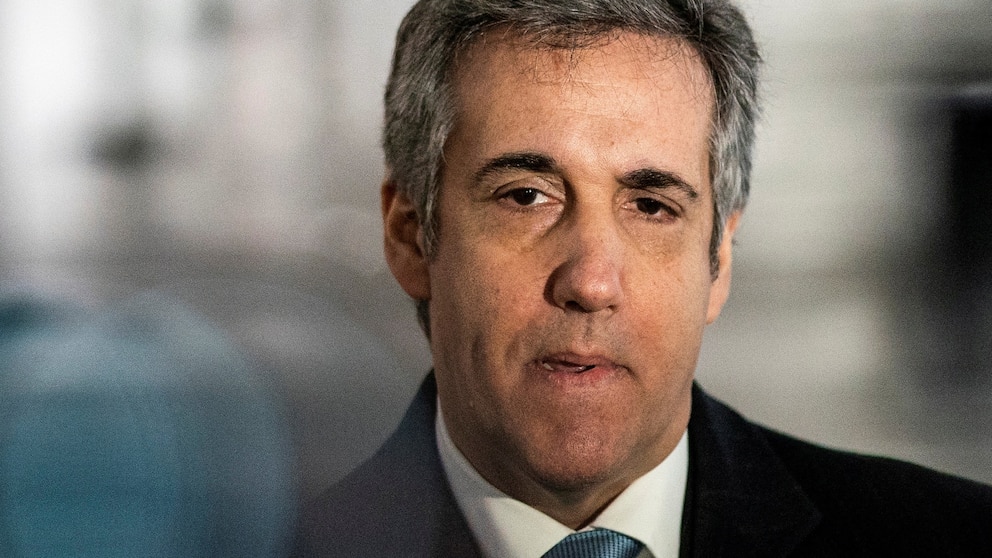 RossKneeDeep's tweet photo. That snake is back in the Trump fold. 

President Trump’s former personal attorney Michael Cohen on Monday said he and the president have reconciled after he turned on his former boss.

He says their split is water under the bridge and that they are back to being buddy, buddy. 

That Trump Kool-aid is a helluva drug.