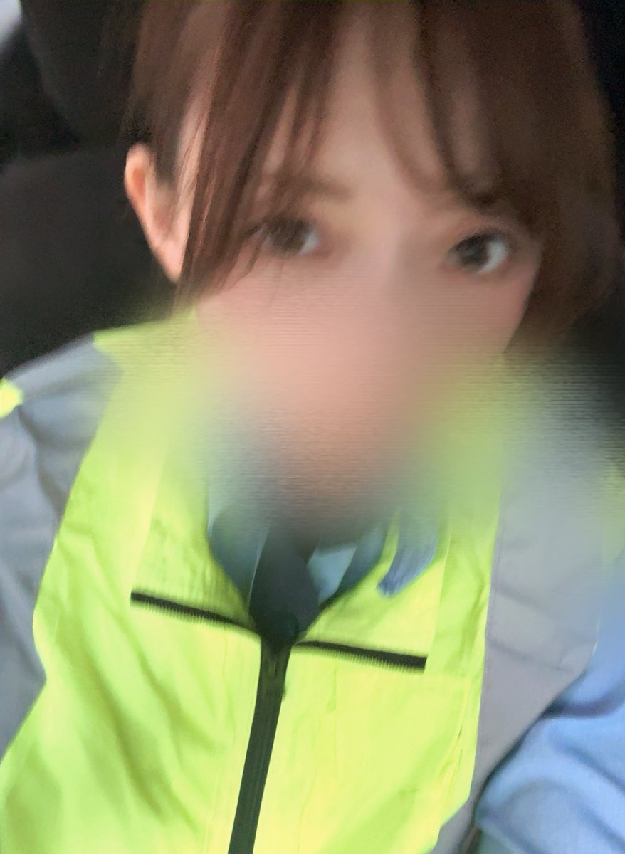 ganbaru_2004ni's tweet photo. ←真面目に勤務中のやつ
　おうちでイジイジしちゃうやつ→ https://t.co/msL9QgDyqE