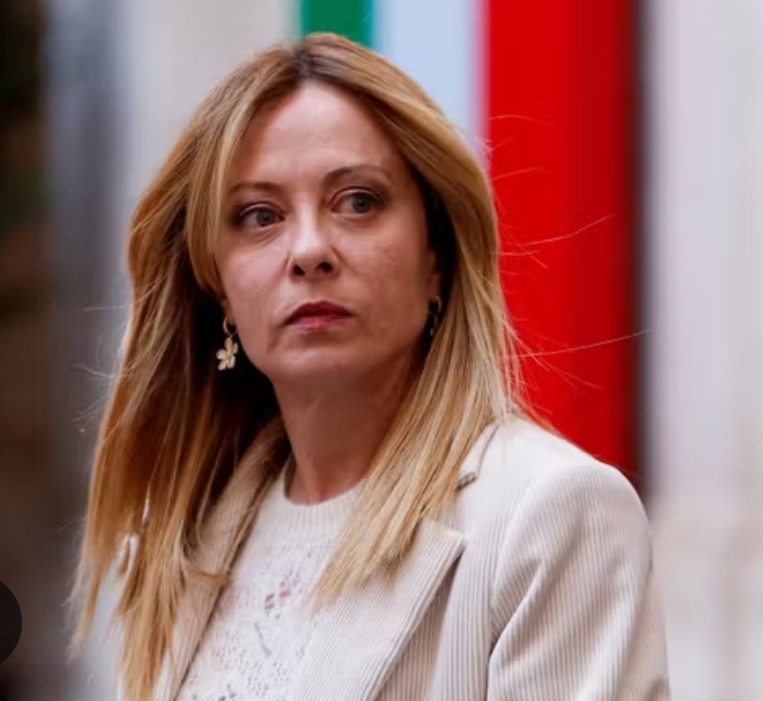 DakdaR22's tweet photo. - Giorgia Meloni- PM of Italy:

"Ukraine has the right to choose its own future. Russia cannot have a veto over Ukraine’s pathway to the European Union and NATO.

Only Ukraine can decide what peace means for Ukraine. No peace can be imposed from outside, and no nation can decide the future of another sovereign country."

She is simply great 🙌😉
Awesome woman