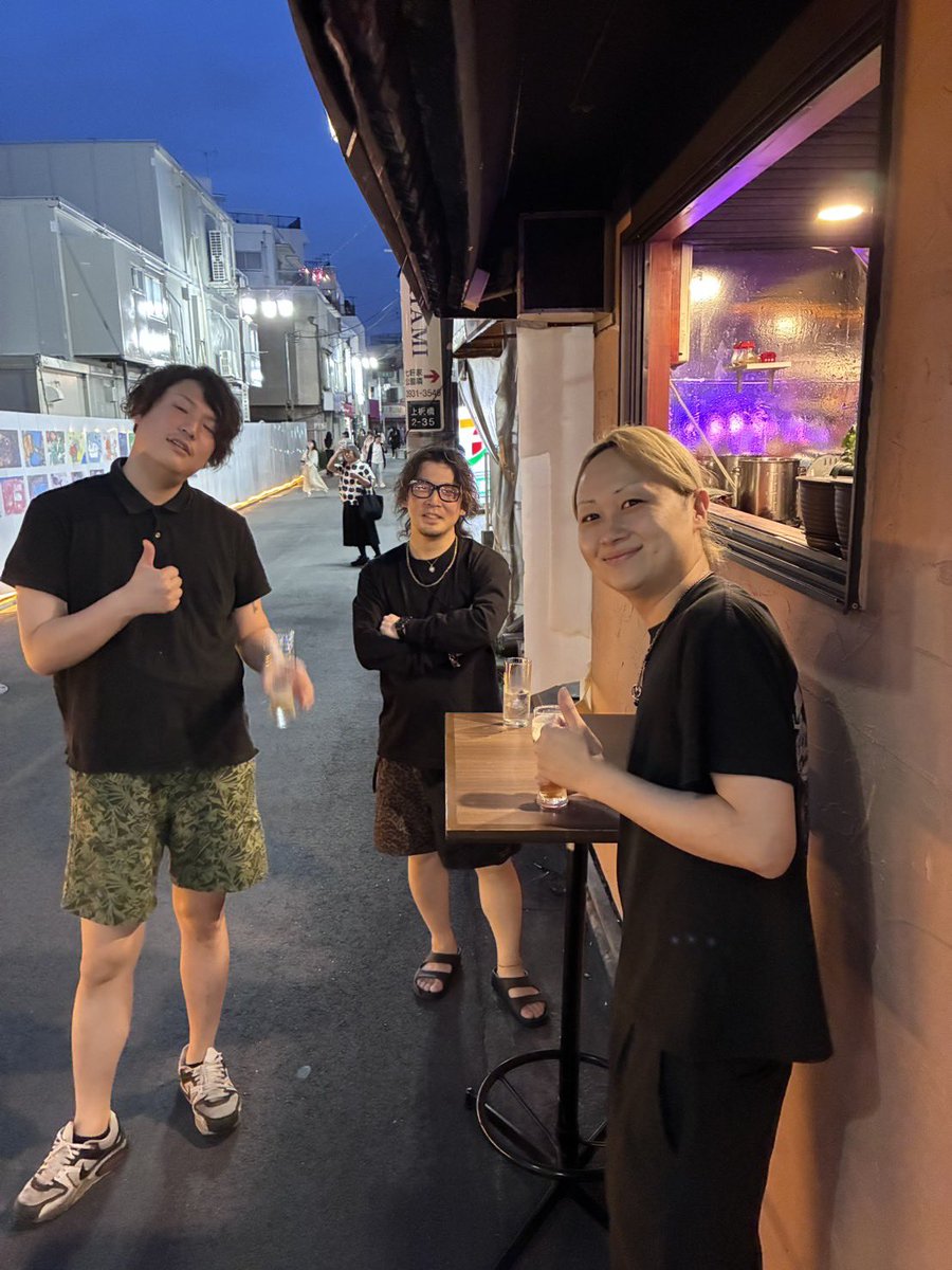 sucotin's tweet photo. 祭！
たまには外に出よう https://t.co/0w7UcVEyr3