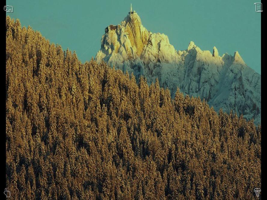 bapdol_0127's tweet photo. 这座灯塔不仅仅是一座建筑，它更是爱、希望、治愈与归宿的象征。它提醒着我们，无论你多么迷茫，无论你的心碎到了什么程度，总会有希望，总会有爱，总会有理解与接纳。 https://t.co/7noPVRxB6w