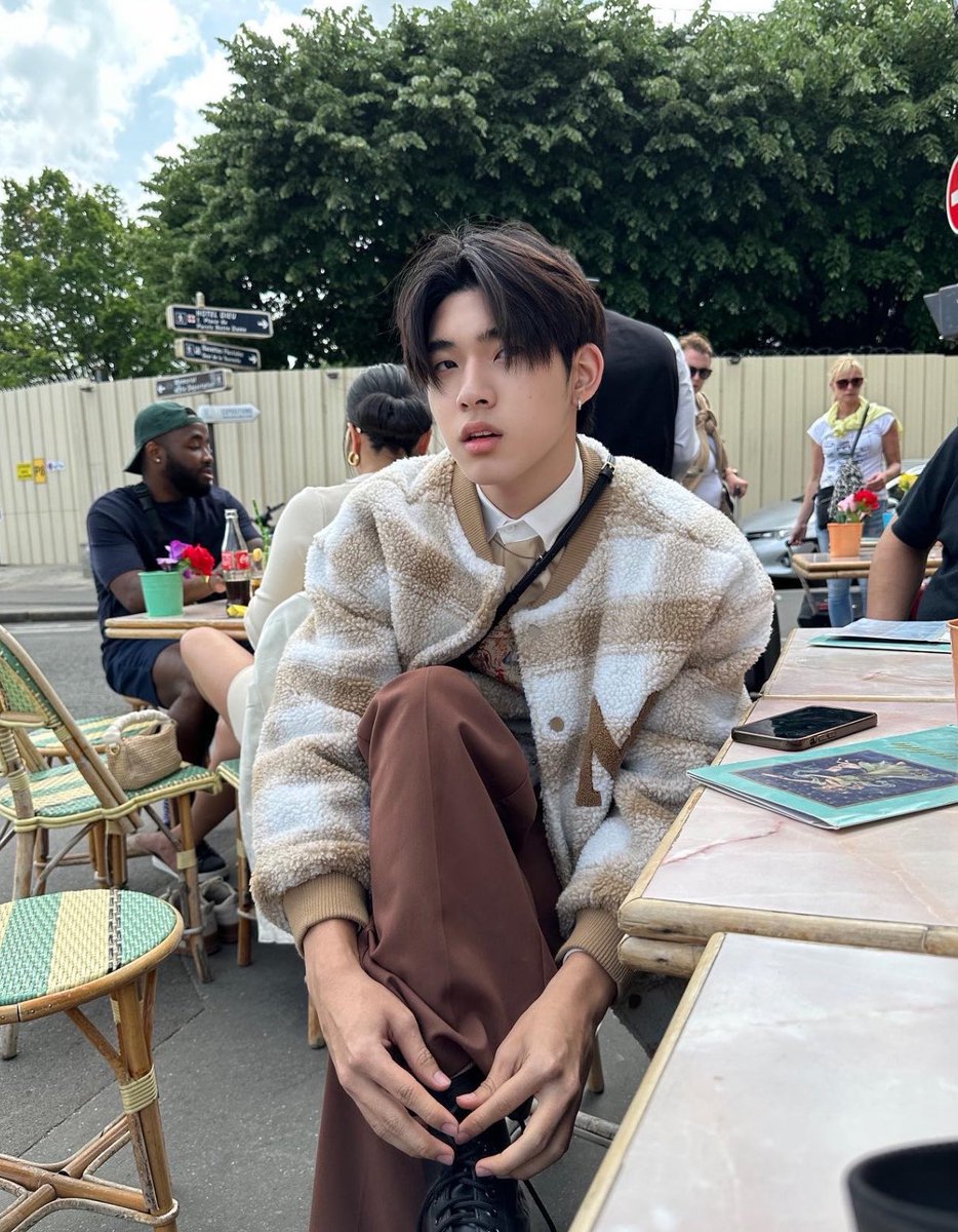 kai ❀ tweet media
