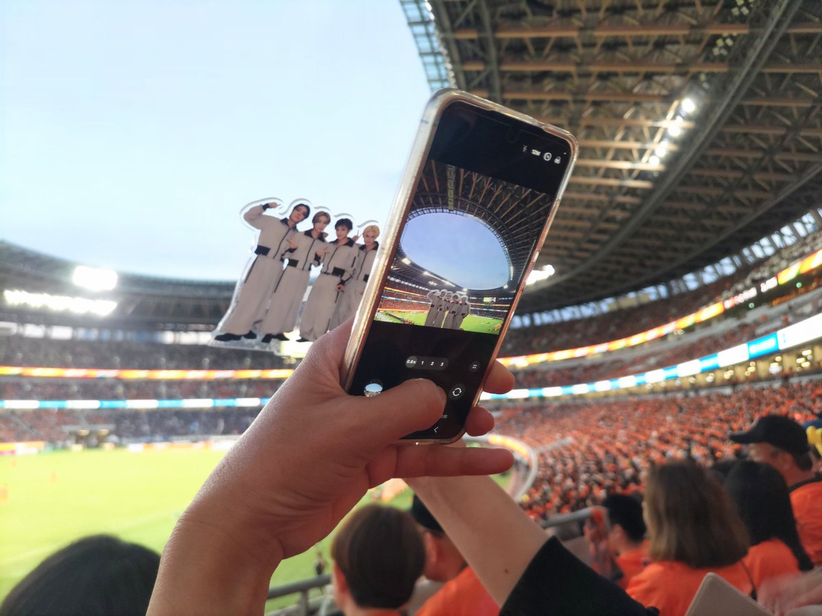 k_ex0926's tweet photo. "ORANGE SONIC"の思い出をありがとうございます🎋
楽しかったなぁ～⚽
また #WOLFHOWLHARMONY をよろしくお願い致します🙇🏻‍♀️
#WHH
#おかえり国立は静岡 #spulse #ONEFAMILY https://t.co/ZyEg9aZkrd