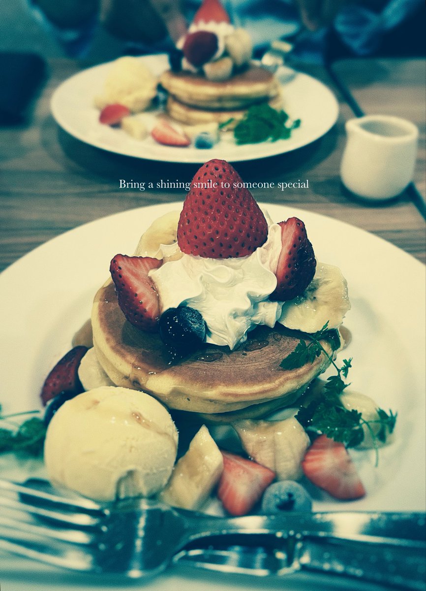 sflowers_y's tweet photo. ここのところの激務により
相方が寝込む七夕

いつも誰かのために
めちゃくちゃ頑張ってる姿
胸が熱くなるよ

そんな相方を
ときには支えることも出来るのが
嬉しいな

弊社収益物件の問題の入居者
家賃滞納額40万円
原状回復費用40万円
踏み倒して島に逃亡

この世の中は
色んな人々で構成されている https://t.co/w7HfbC7RTi