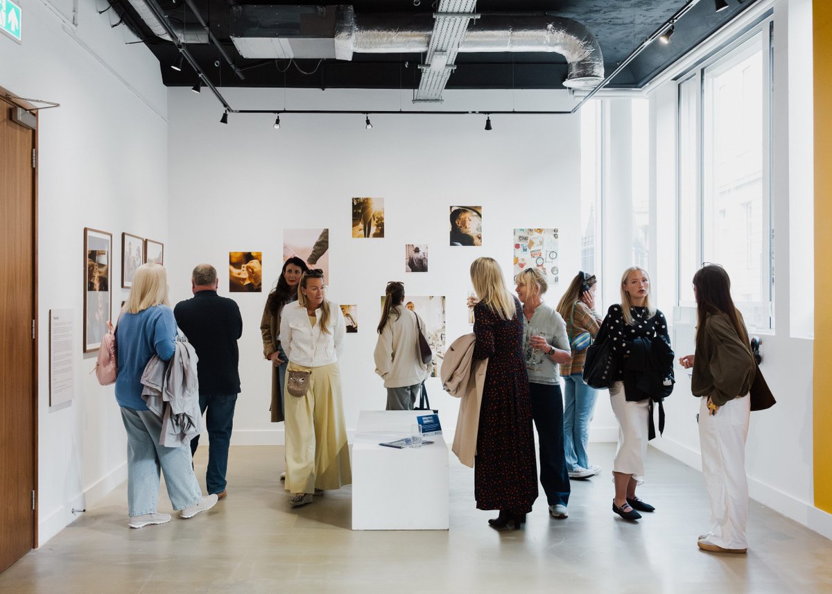 JEPnews's tweet photo. Reframing Dementia exhibition now available to view online https://t.co/EJw9NXLEf2 https://t.co/X1uQqLJIRX