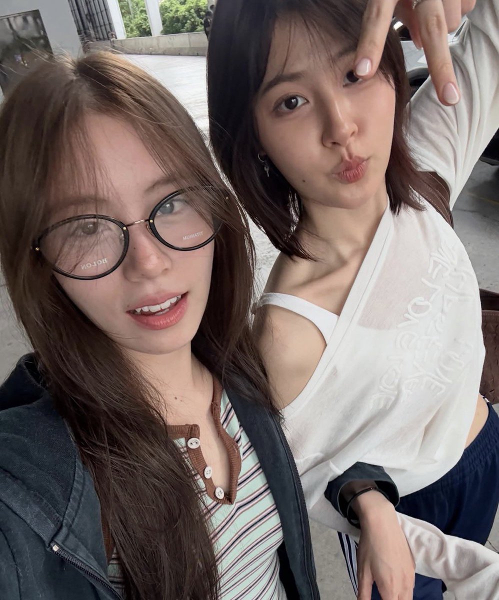 iwishfond's tweet photo. คู่ชิป 224 วันของฉัน 🩵🤎 https://t.co/3Ytl9mZY1N