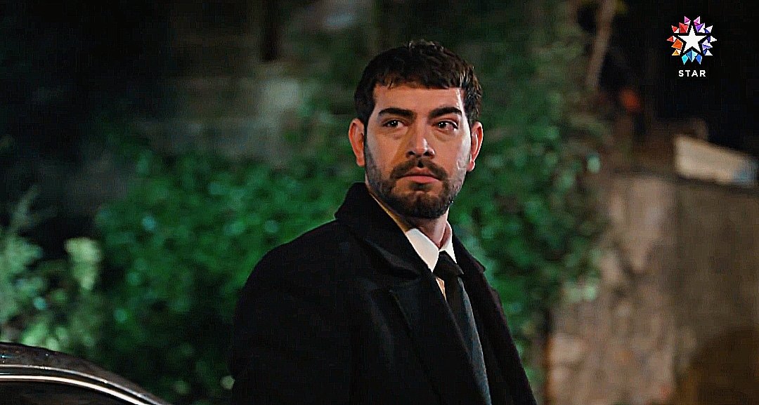 yavhehedegec's tweet photo. Zaman… |⏳…..🎞️🍂 

#BarışBaktaş @barisbaktas 
#CivNil #SevdiğimSensin https://t.co/iDLp6Quydm