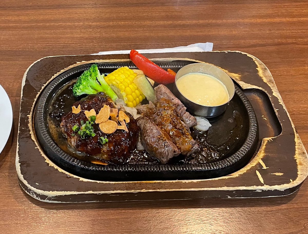P21Qy's tweet photo. 🤤 https://t.co/I5PaWrHtu9