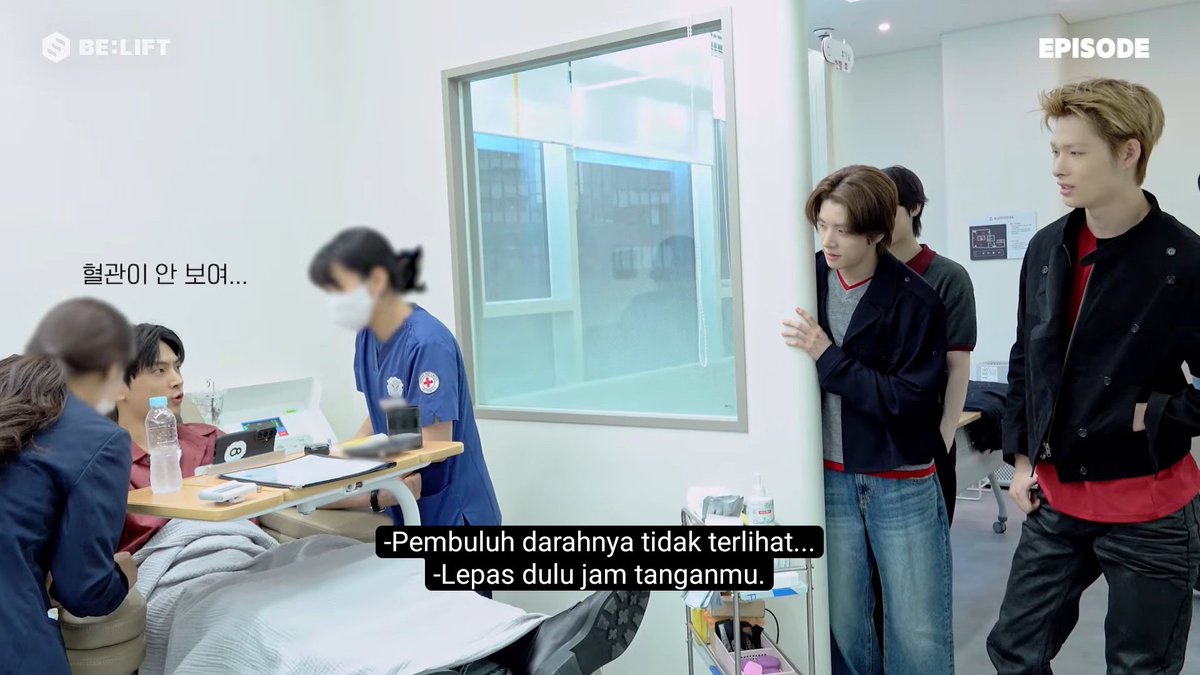 peiboritiramisu's tweet photo. jay kaya mau lahiran aja itu yang nungguin se rt 😭 https://t.co/Y8k0J10Xs8