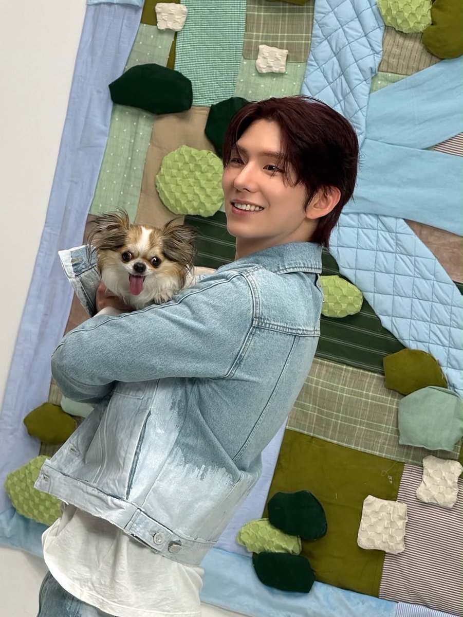 luv2kh's tweet photo. 아 어떡해애애애애애애애 https://t.co/2mLqeLNEZ0