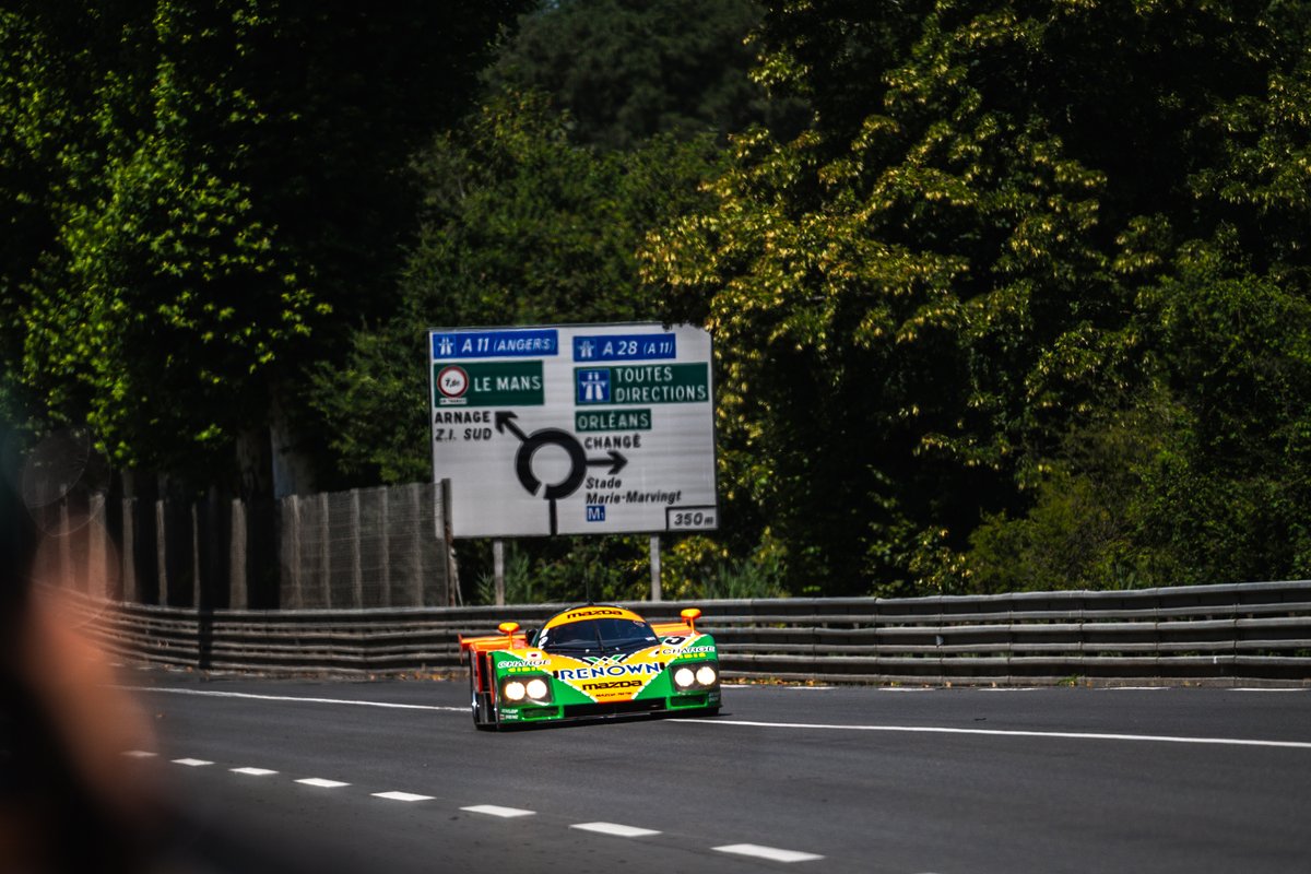 mazdaukpr's tweet photo. 35 years since its victory in the 1991 Le Mans 24 Hours - the Mazda 787B attracted the crowds all weekend at @lemansclassic. Here's some photo highlights from last weekend's amazing @lemansclassic https://t.co/qIKKm81wrU