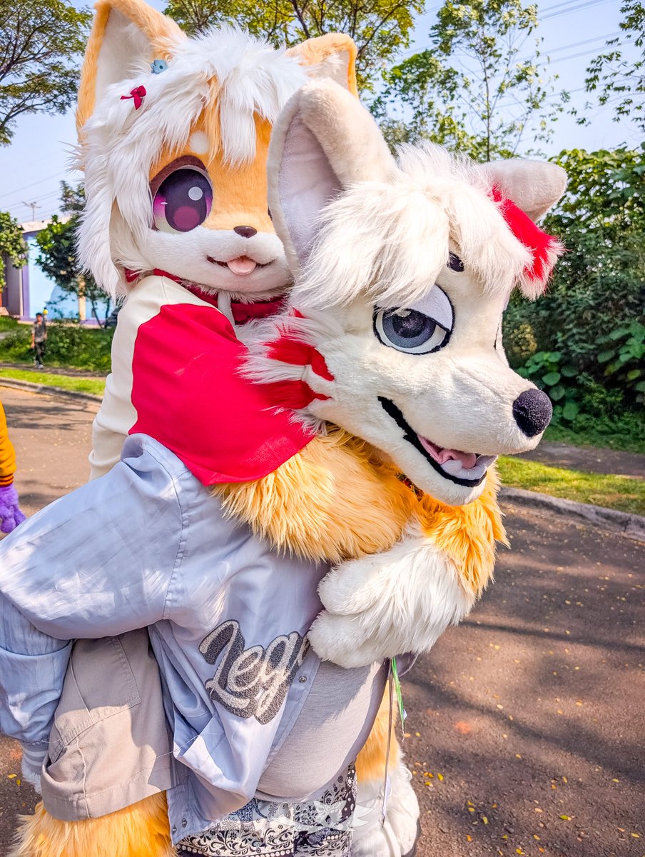 MayT0602's tweet photo. I attended IWAG last weekend! It was great reuniting with friends I met at PAWAI three years ago, while also meeting lots of new people 🥰

I've uploaded more IWAG photos here:
https://t.co/wceZKVAd2g

#IWAG2026 https://t.co/Zun7BKQhcO