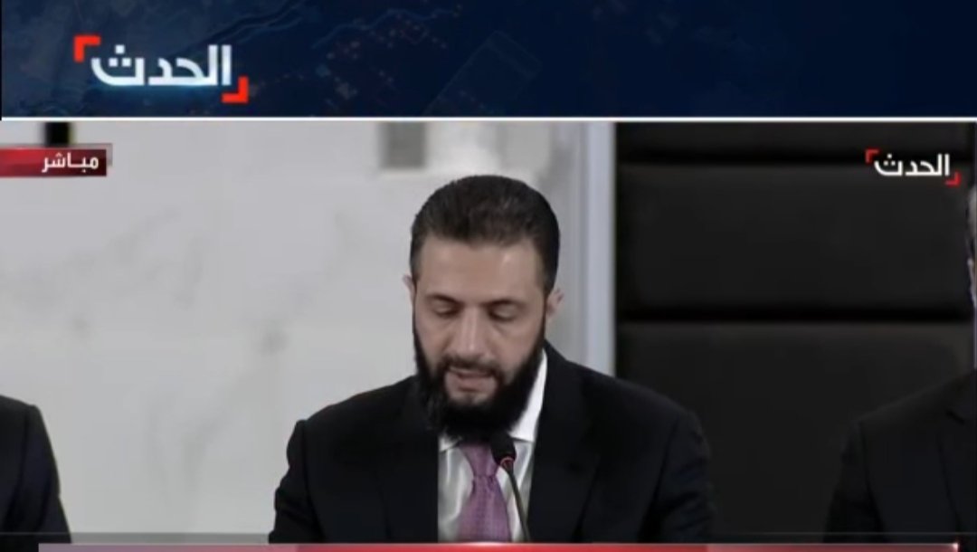 alswryayas's tweet photo. 🚨 من دمشق إلى باريس مرحلة جديدة بدأت اليوم

📌 الرئيس أحمد الشرع يعلن اتفاقاً على تبادل السفراء بين دمشق وباريس

📌 العلاقات السورية الفرنسية تدخل مرحلة جديدة تقوم على المصالح المشتركة والتعاون الاستراتيجي

📌 دمشق تؤكد سعيها لتكون جسراً اقتصادياً وحضارياً بين الشرق والغرب

📌 الشراكة مع فرنسا خطوة لتعزيز التعاون الاقتصادي وفتح آفاق استثمارية جديدة

📌 سوريا تدين الاعتداءات الإسرائيلية وتعوّل على دور فرنسي للمساهمة في وقفها

📌 جولة الرئيسين في دمشق القديمة رسالة للعالم بأن الإرث الحضاري السوري حاضر بقوة

📌 دمشق تؤكد أهمية دورها في أمن واستقرار خطوط الإمداد العالمية

#دمشق_تستقبل_باريس #دمشق #سوريا #فرنسا