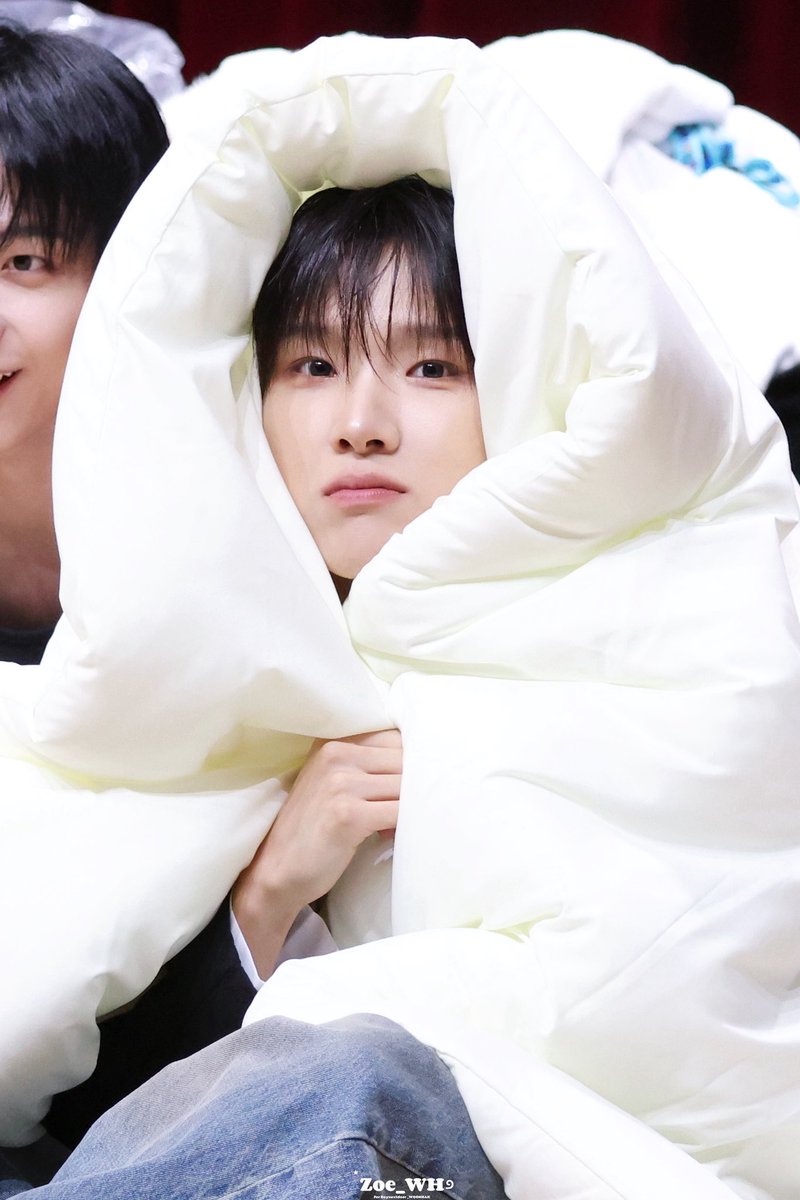 Zoe_W0H's tweet photo. 260707
🥺

#BOYNEXTDOOR #보이넥스트도어  
#운학 #WOONHAK #ウナク https://t.co/HDFWj0sqOf
