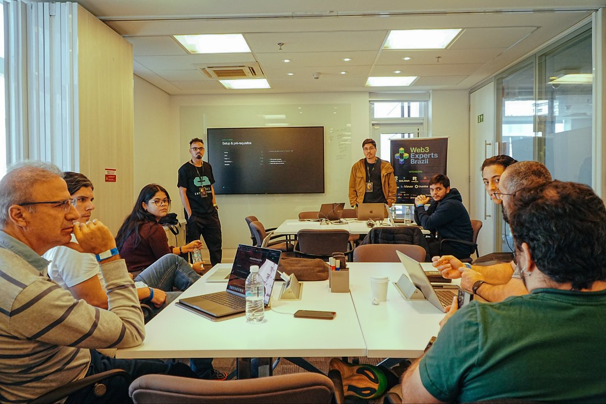 heronlancellot's tweet photo. Onchain privacy isn’t solved with storytelling.
At @web3edubrasil Brazil 2026, @neylanxyz and I ran a workshop: Building Private On-Chain Transactions with Noir, Solidity &amp; Barretenberg.

Commitments, Merkle Trees &amp; Zero-Knowledge Proofs — all hands-on, everyone in the code. 🔐 https://t.co/cQZunhUbfK