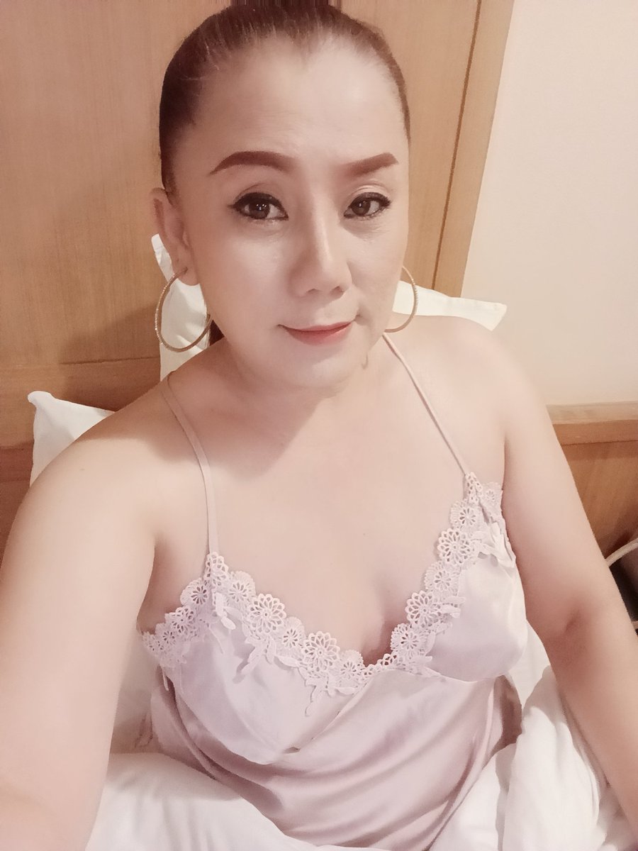 keakea8787's tweet photo. ขอบคุนที่กดติดตามฝากรีทวิตเพื่อเปิดการมองเห็นให้ด้วยนะค่ะ😘😘😘
#สาวใหญ่รับงาน 
#สาวใหญ่ขาวอวบ 
#นวดใกล้ฉัน 
#นวดน้ำมัน 
#นวดออย 
#นวดรีดเส้น 
#นวดจบ 
#ลาดพร้าว 
#บางกะะปิ 
#สะพานควาย 
#บางซื่อ
#รัชดา 
#รามอินทรา https://t.co/sorXKGBqx0