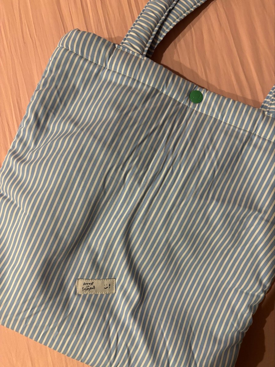namesy_n's tweet photo. ปล่อยคั้บ 480 รสคับ ยังไม่เคยใช้งานเลยคับ 
สนใจเดมมาได้เลย🥺

#occurinsummer #ส่งต่อoccurinsummer #ส่งต่อกระเป๋ามือสอง #กระเป๋ามือสอง https://t.co/8rk3PLOLxx