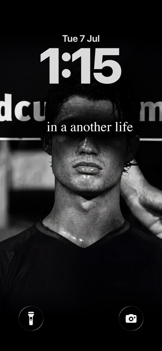 wallpiics's tweet photo. Ronaldo in another life wallpaper
#Football #Aesthetic #Iphone #Ronaldo #Wallpaper #Cr7 #BlackAndWhite #CristianoRonaldo #Mobile #4kWallpaper #HdWallpaper #Intense https://t.co/T0Zv75LjRE