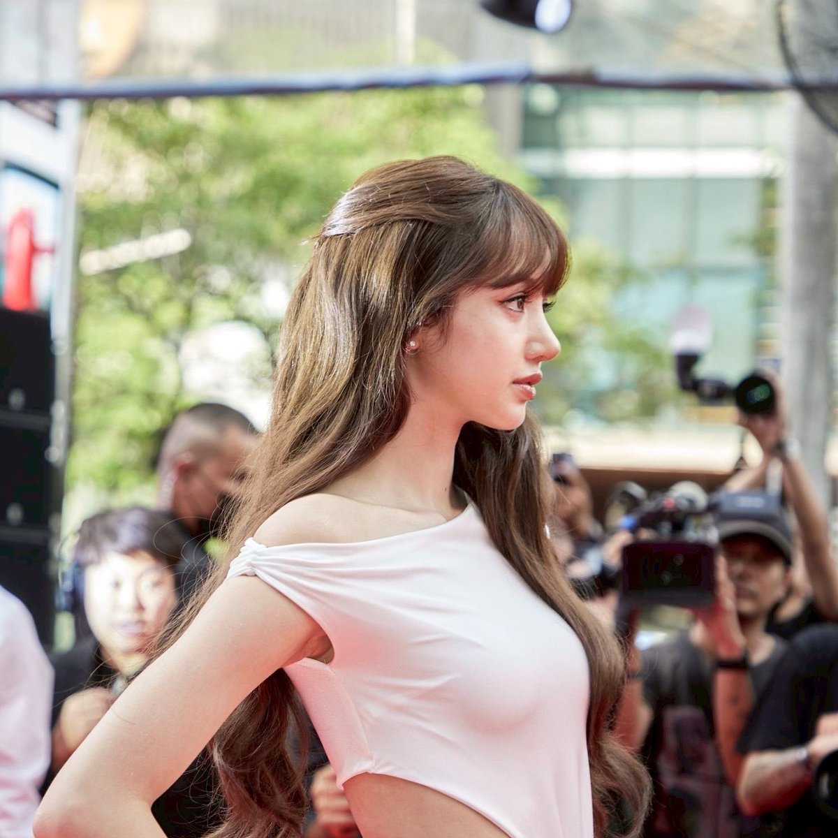vousjay's tweet photo. ฉันรักหน้ามาดามที่สุด หน้าสวยฉ่ำหน้าพุ่งมาก โคตรจะออร่าดาราสาว https://t.co/WTswcehrVK