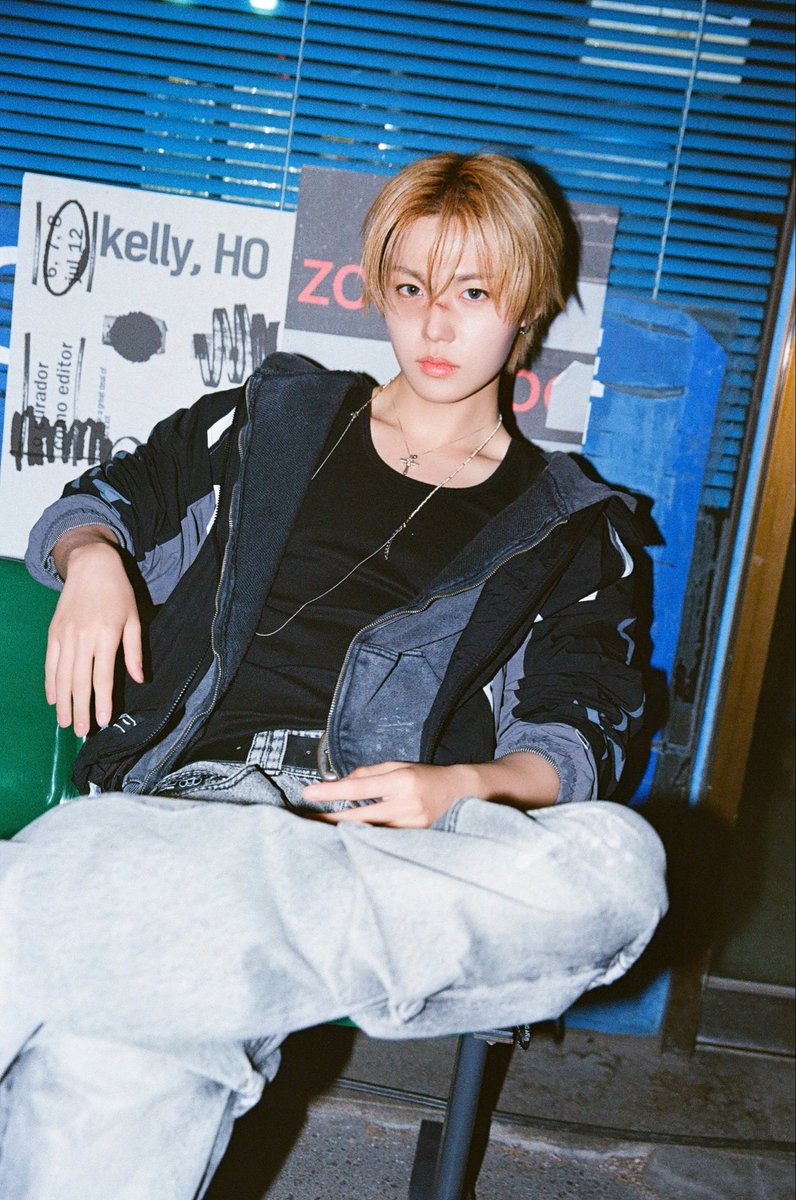 majcollects's tweet photo. MR KIM DOYOUNG?!?/!?!?!:?.! 😳😳😳😳😳 https://t.co/HzhLELhmmM