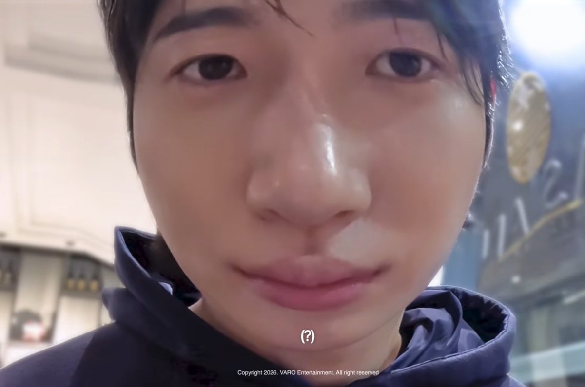 kiyowooseok's tweet photo. it's really him🤣😭 https://t.co/0Pfg0JSiHI