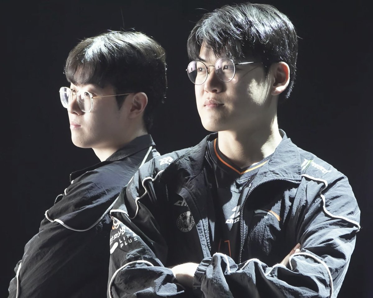 _pino_min's tweet photo. 제구제구 ⚡️🐻 https://t.co/s1uVmwb8Fb