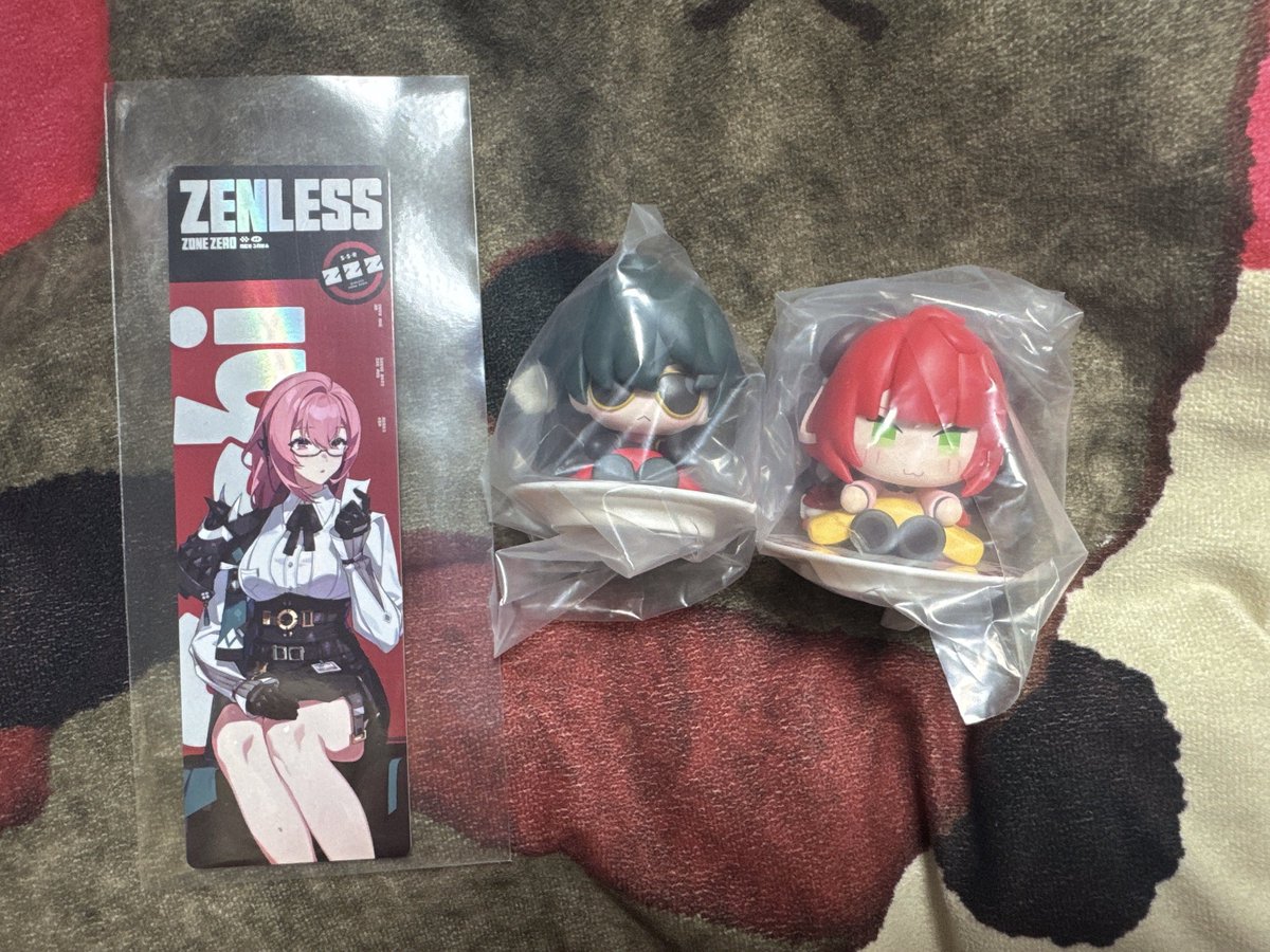 shun_0735's tweet photo. 【交換】
ゼンゼロ スシローコラボ

譲)レザーチケット 柳
     ミニフィギュア ライト
     ミニフィギュア 柚葉

求) レザーチケット 柚葉or全員
       ミニフィギュア 柳

都内手渡し又は郵送交換希望です。
同種交換でお願いいたします
お気軽にお声掛けください。 https://t.co/Nb1LGoYJGX