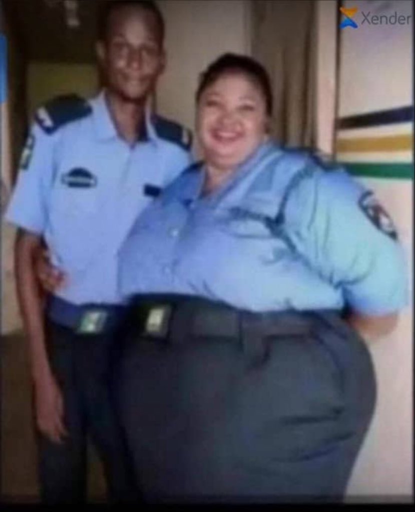 Faycal_alkali's tweet photo. Na dade ina jin ana cewa “RUNDUNAR yan sanda” ban taba ganin ta bah sai yau😅 https://t.co/HpyAeCnzyn