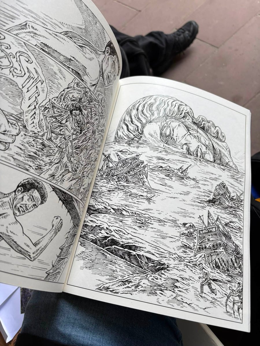 zealotofBW's tweet photo. Jai Undurti氏というインドのフリーランスジャーナリストがHarsho氏というアーティストと共同で”LOVECRAFT IN INDIA”というグラフィックノベルを製作しているらしい。
https://t.co/Cgr2kxwYw7
絵のタッチは諸星大二郎氏を彷彿とさせる。 https://t.co/XJRZ5NmH3W