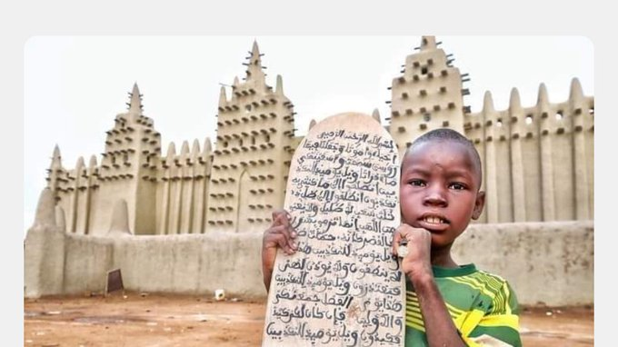 MaliinStyl_'s tweet photo. Le Mali, ce n’est pas seulement un pays. C’est une histoire, une culture et un héritage qui continuent d’inspirer le monde. 🇲🇱📷 Préserver notre patrimoine, c’est transmettre notre identité aux générations futures.  #Mali #Culture #Patrimoine #MonBeauMali https://t.co/jQSrX1vAZp