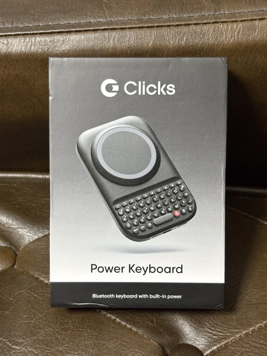 ysk_knd's tweet photo. My New Gear...

Clicks Power Keyboard がキタ😁

@clickskeyboard https://t.co/cAD828wSuk