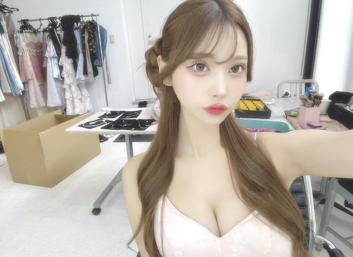 ebitenmania's tweet photo. るりぴちゃんのヘアメいつも可愛すぎる https://t.co/XcJgySwYI8